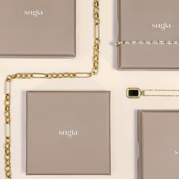 Gold Chunky Clip On Earrings Large Statement Jewelry Hypoallergenic Beach Wear - Picture 7 of 7